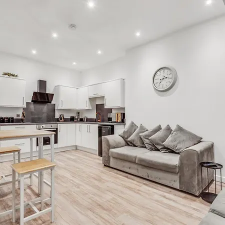 Cozy Retreat Apartment