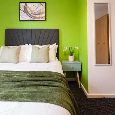 Daire Stay, 2 Bed 2 Bath, Sleeps Up To 7, Netflix *