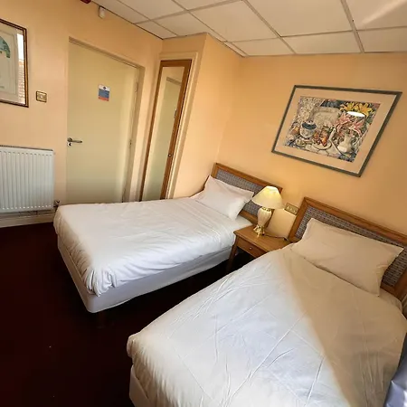 Hotell Throstles Nest 3*