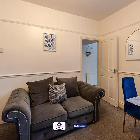 Last-minute Grabs L Premium Offers L 4bdr House By Finesse Short Lets & Serviced With Free Wifi Liverpool