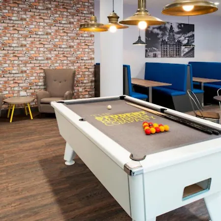 For Students Only - Ablett House In Liverpool * Liverpool