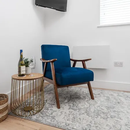 Pass The Keys Peaceful Work 1 Bed Wifi Parking N6
