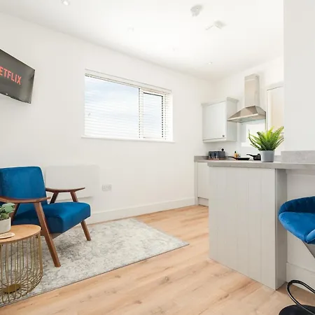 Pass The Keys Peaceful Work 1 Bed Wifi Parking N6 *