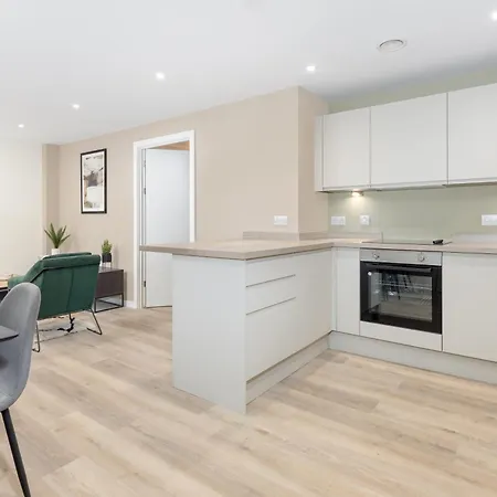 Aparthotel Richmond Apartments - Air Host & Stay *