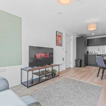 The Vintara - - 2bed - Free Parking Apartment *