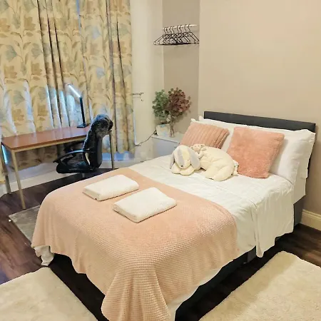 Casa Aconchegante Bootle شقة