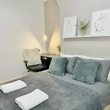 شقة Casa Aconchegante Bootle ليفربول
