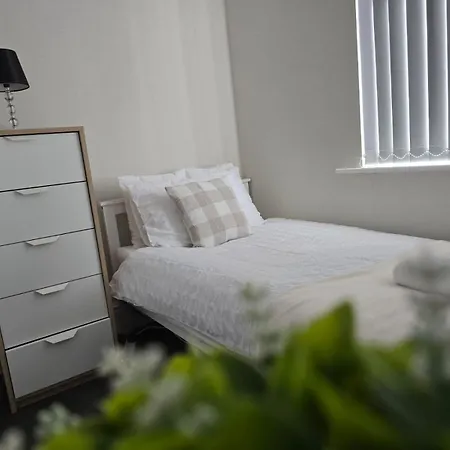 Guest house Quarto 1 Casa Compartilhada Em Kensigton Liverpool