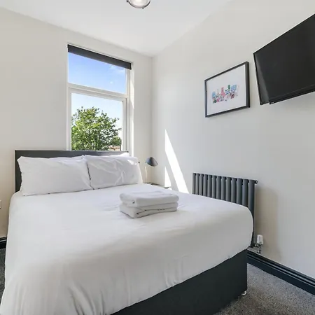 Wrights Terrace - Air Host And - 4 Bedroom *
