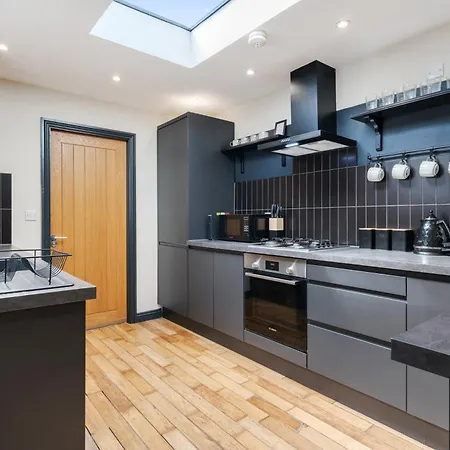Wrights Terrace - Air Host And - 4 Bedroom *