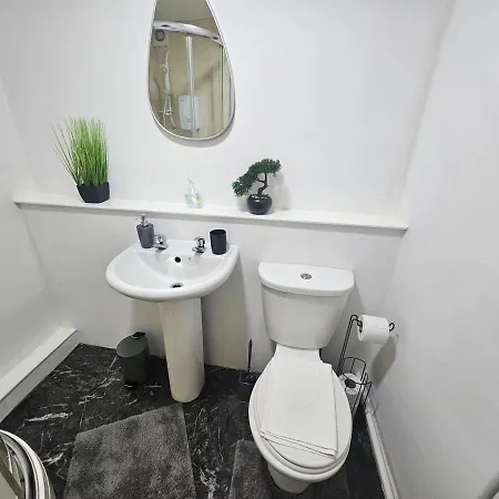 Lejlighed Furnished 1 Bedroom In *