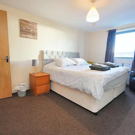 Apartment Concert Sq 2 Bed Free Parking Liverpool