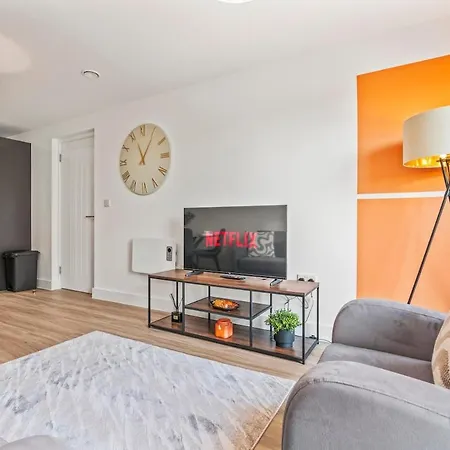 The Velmora - - 2bed - Parking Λίβερπουλ