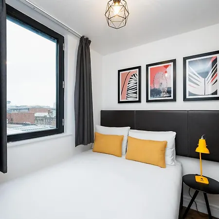 Hotel apartamentowy Staycity Centre