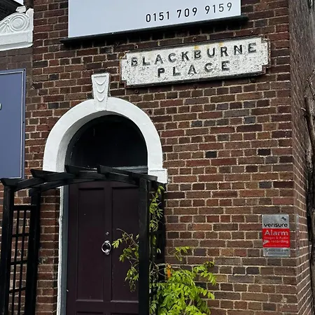 24 Catharine Street 3*
