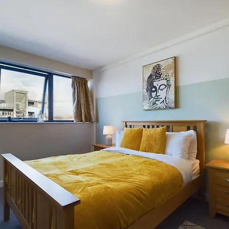 Lejlighed Long Stylish Flat 2bed 4guests Wifi *