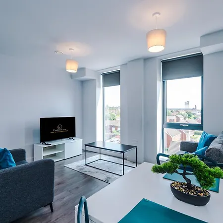 Spacious One Bedroom With Scenic View In Centre By Eason Stays, Ideal For Weekend Getaways & Business Travels - Free Parking 아파트 리버풀