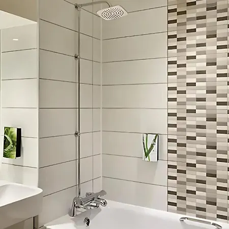 Modern Ensuite In Roby Road, Huyton, Liverpool