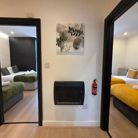 Deluxe 2br Near Center - Sleeps 6 Appartement *