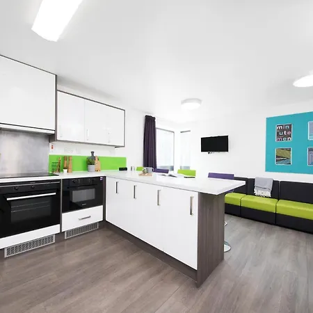 Prospect Point In Apartment Liverpool