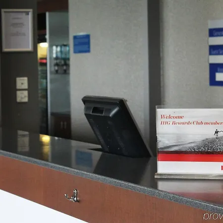 Express John Lennon Airport 3*
