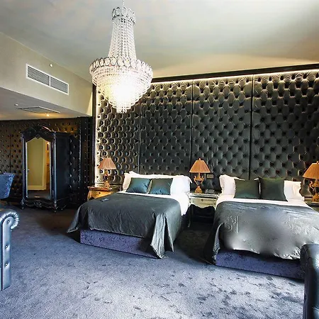 30 Street Hotel 4*