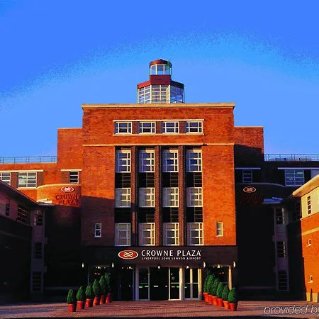 Crowne Plaza - John Lennon Airport By Ihg Hotel 4*