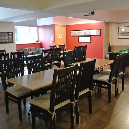 Lyndan Guest Hotell