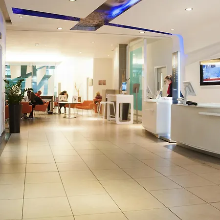 Novotel Centre 4*
