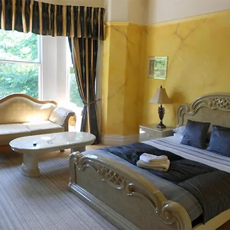 Green Park 2* ليفربول