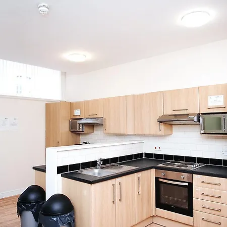 Hostel Oliver House *