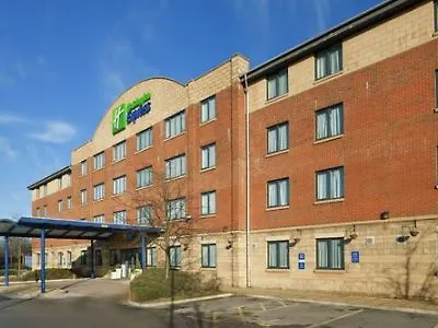 & Lounge Knowsley