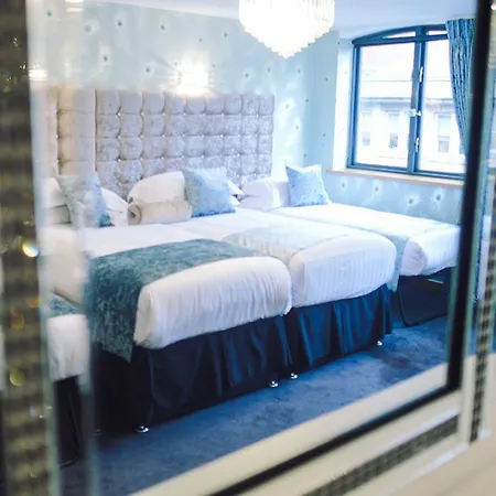 Aparthotel Posh Pads - 1 -