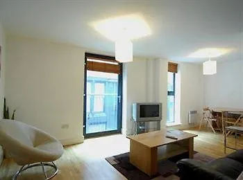 Base Serviced - Cumberland Appartement