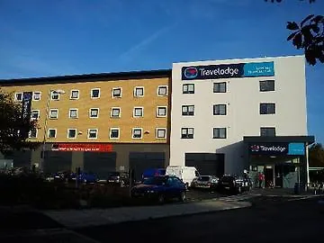 Отель Travelodge Stonedale Park Ливерпуль