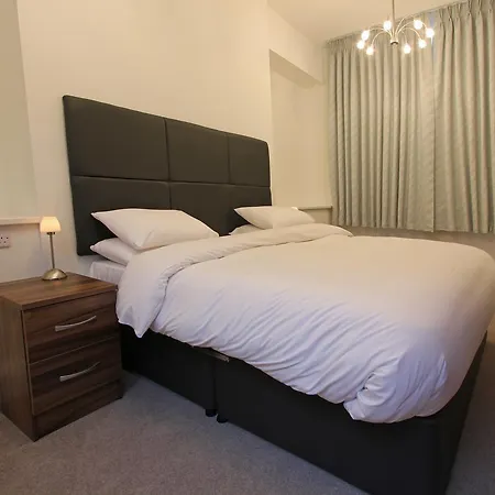 The Castle Collection 14 Cook Street *