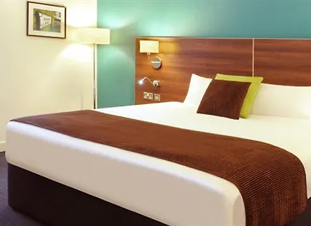 Heeton Concept - Centre Hotel