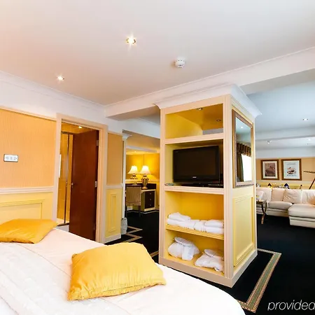 The Liner At Hotel 3*