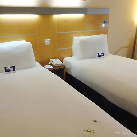 Express John Lennon Airport 3* Liverpool