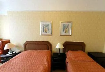 Express Liverpool Hoylake, An Ihg Отель 3*