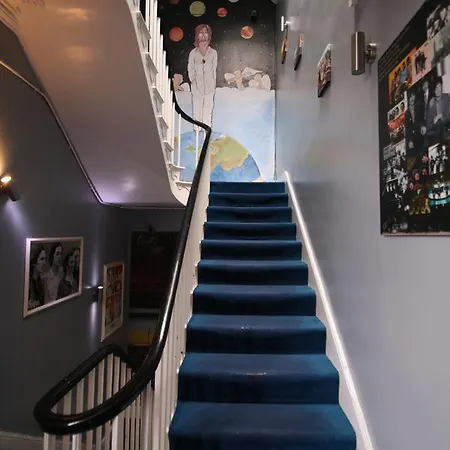 Hostel Everton