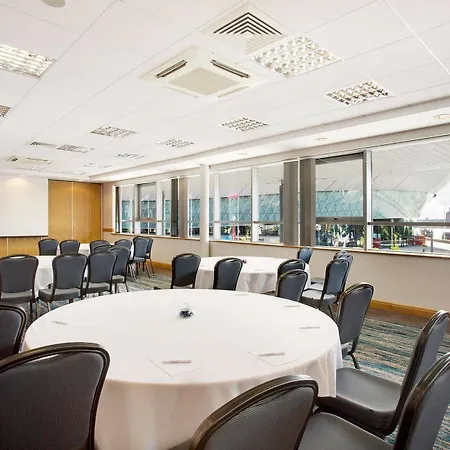 Leonardo Hotel Liverpool