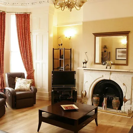 Beech Mount - Free Parking Hotel 3*
