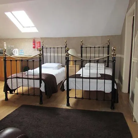 Beech Mount - Free Parking Hotel 3*