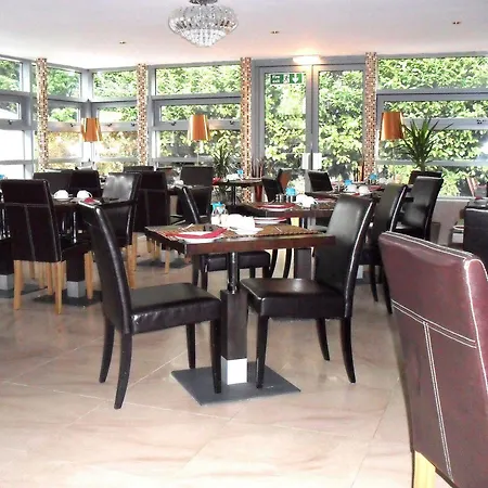 Beech Mount - Free Parking 3*