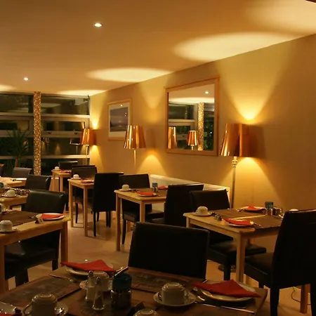 Beech Mount - Free Parking 3*