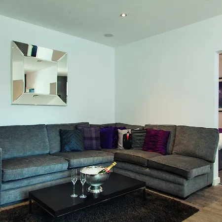 Epic Seel Street 4*