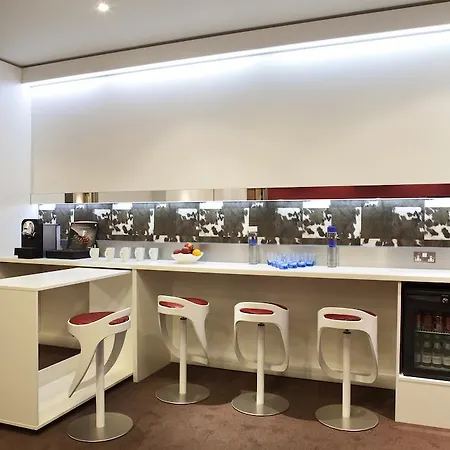 Novotel Centre 4*