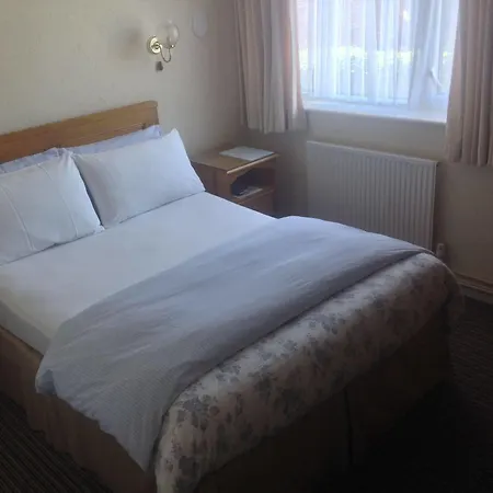 Shrewsbury 3*