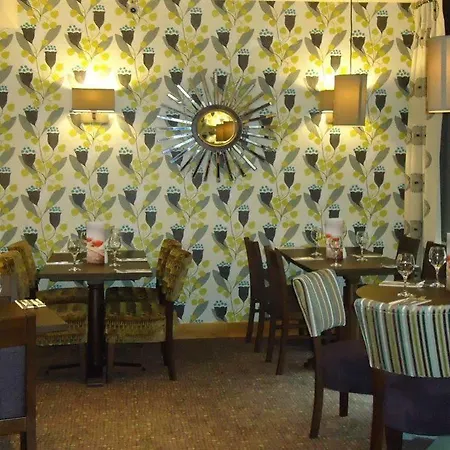 Premier Centre - Moorfields Otel 3*